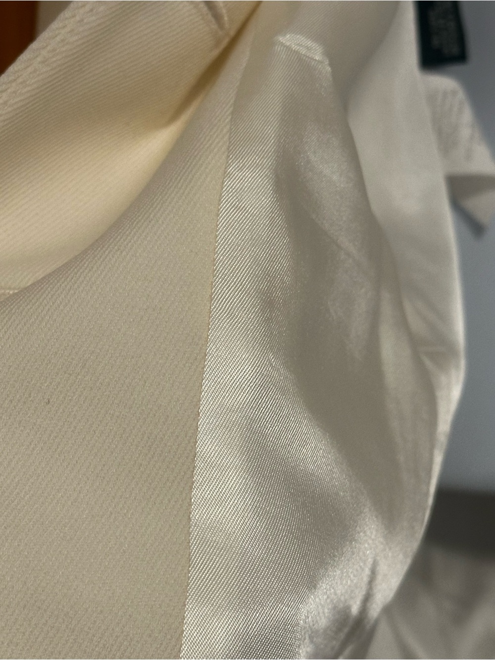 Lauren Ralph Lauren Cream Wool Blazer with Embroidered Crest. Vintage! Size 8P. - Picture 11 of 13